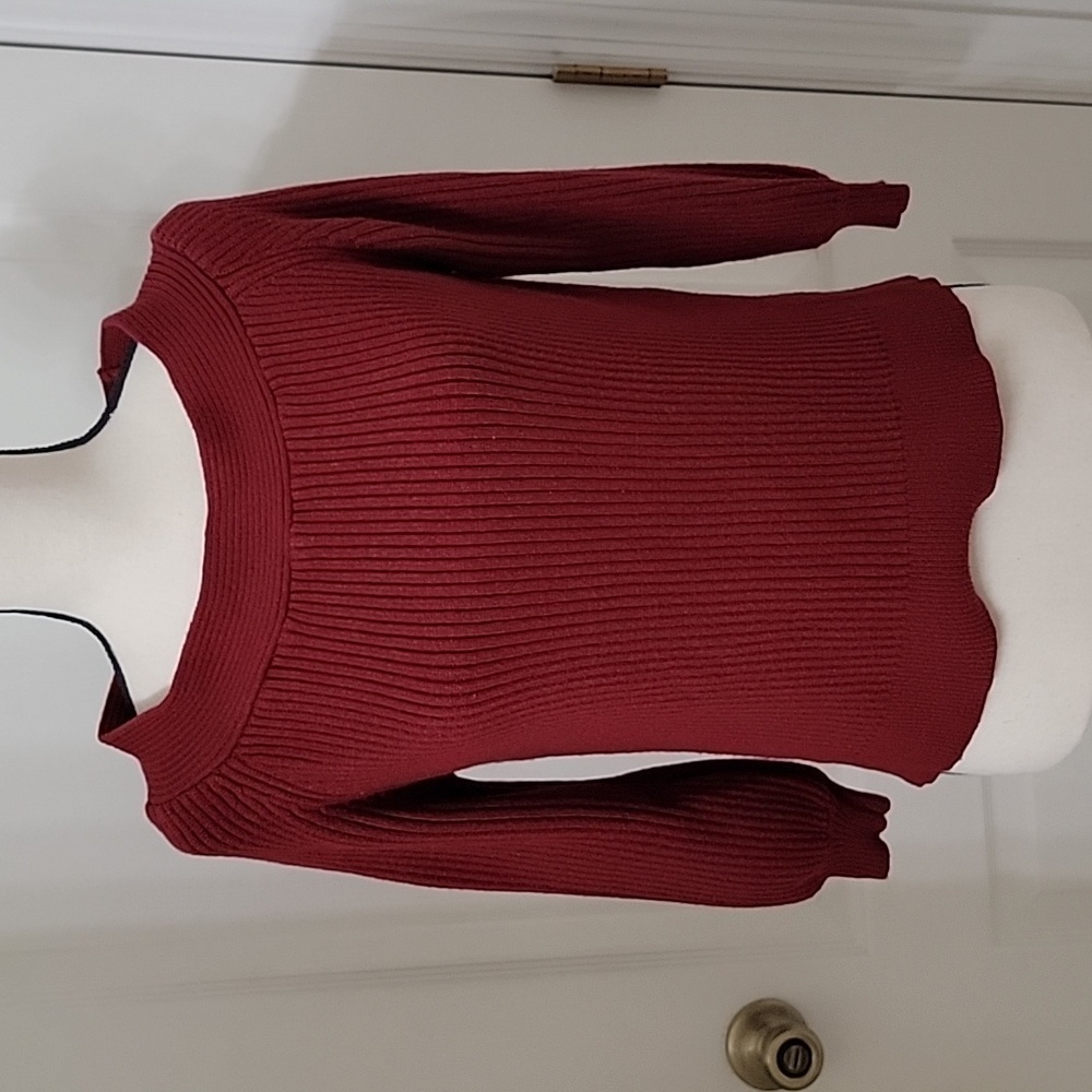 Kirundo Size S, Burgundy Ribbed Knit Long Sleeve Sweater.  Edge of Shoulder Neck